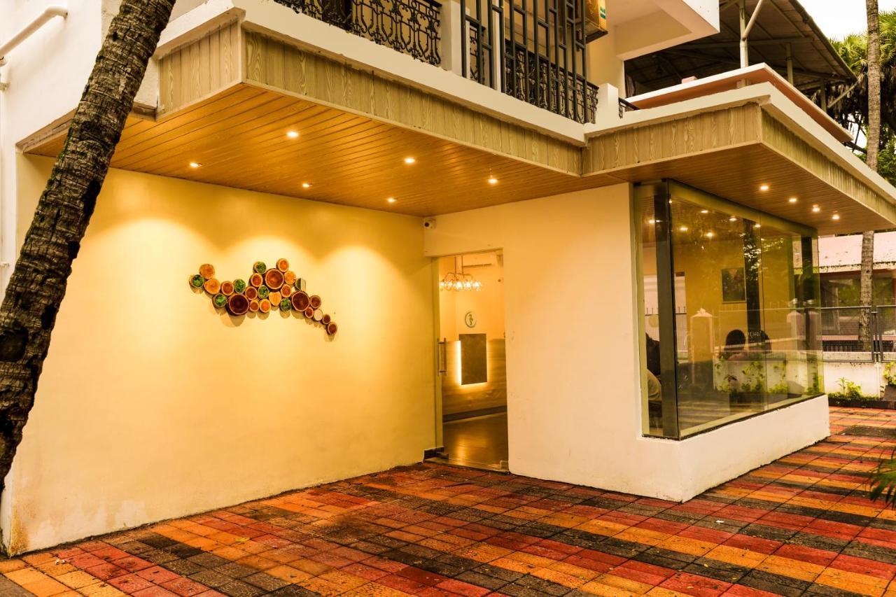 Coastal Pearl Hotel Miramar パナジ エクステリア 写真